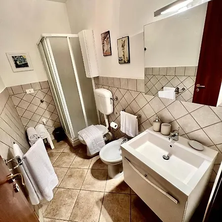 Duomo Shine Apartment *